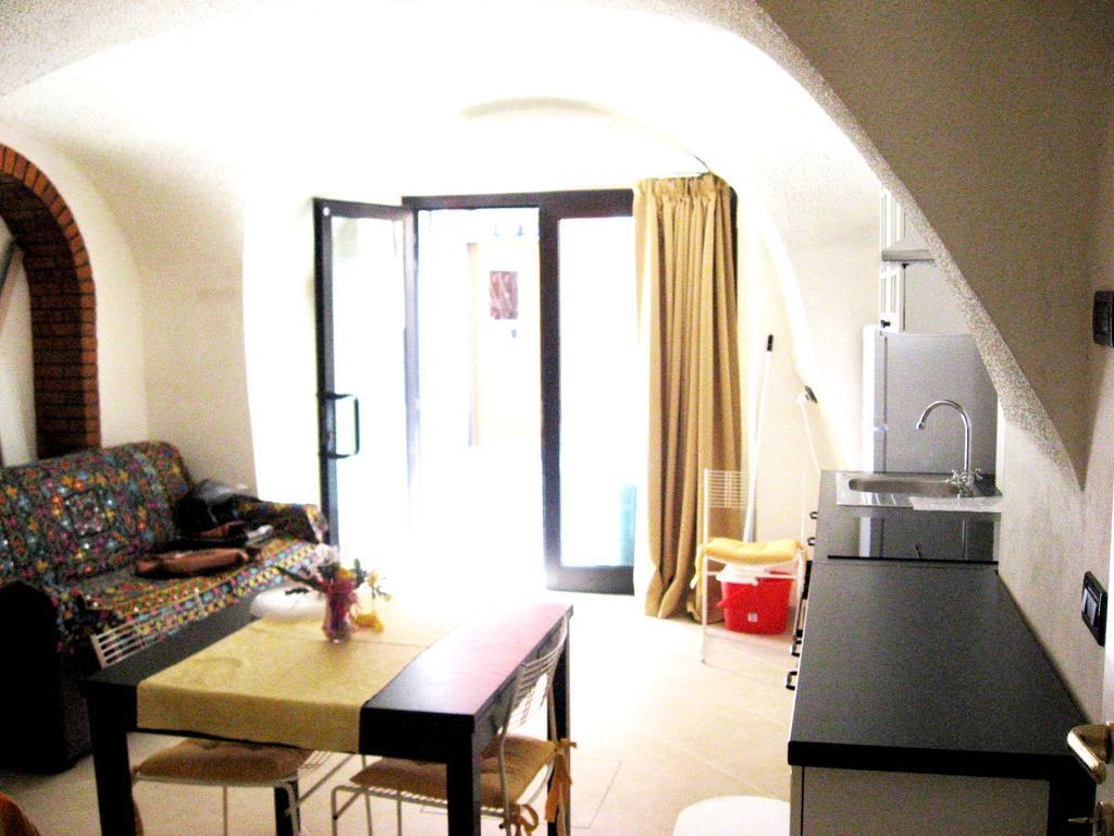 Nino Bixio Apartment Riva Ligure Bagian luar foto