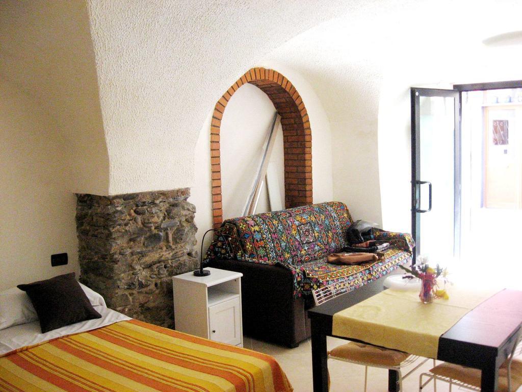Nino Bixio Apartment Riva Ligure Bagian luar foto
